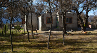 CASA EN BALCARCE, CORTADERAS