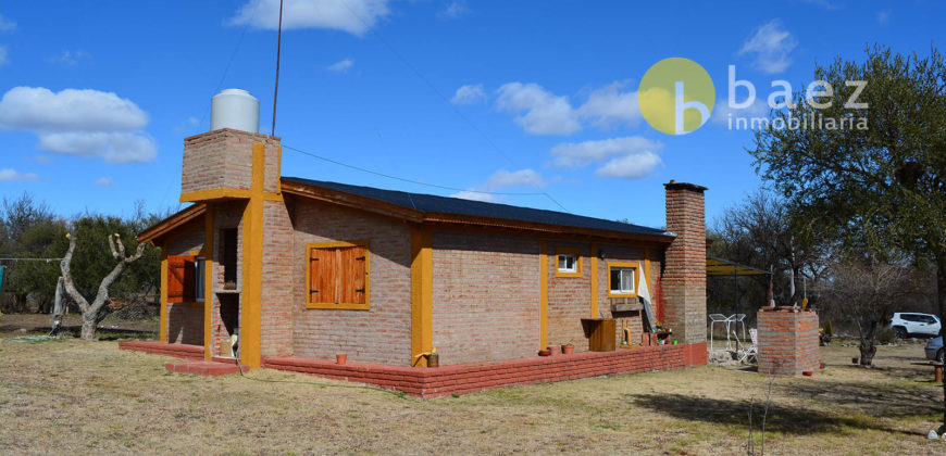 2 CABAÑAS Y CASA EN CORTADERAS