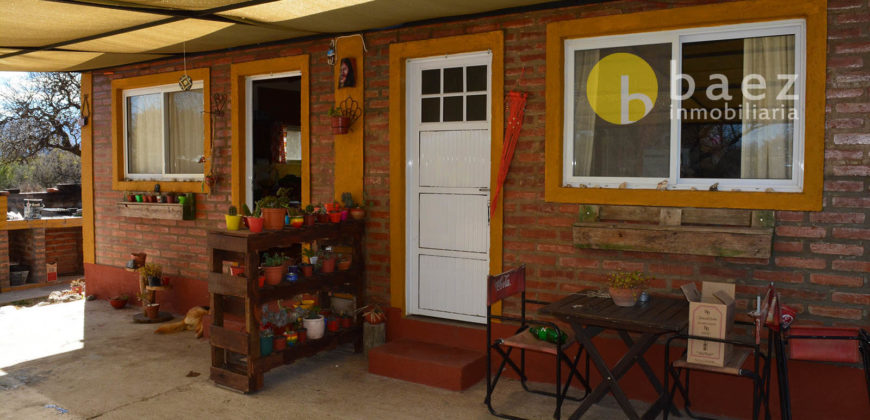 2 CABAÑAS Y CASA EN CORTADERAS