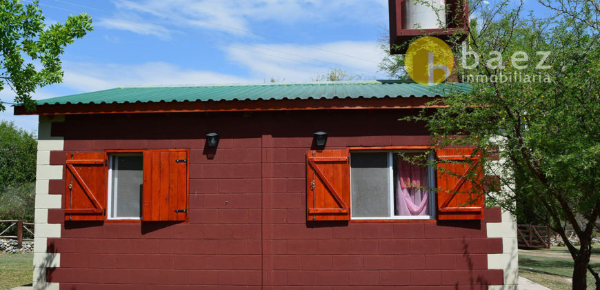 COMPLEJO DE CABAÑA EN ALTOS DE CARPINTERÍA