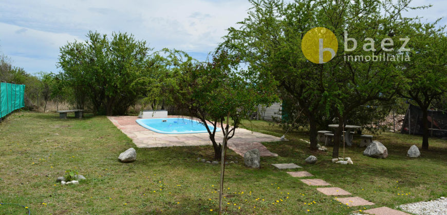 CASA Y DPTO EN BARRANCA COLORADA-MERLO