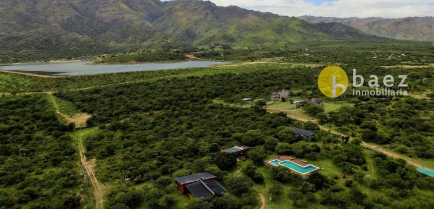 COMPLEJO DE CABAÑAS EN CORTADERAS