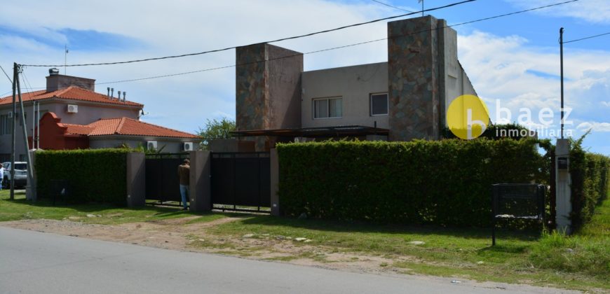 2 CASAS EN MERLO