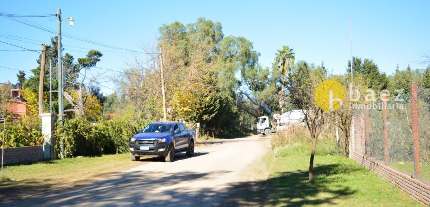 LOTE DE 900M2 EN MERLO