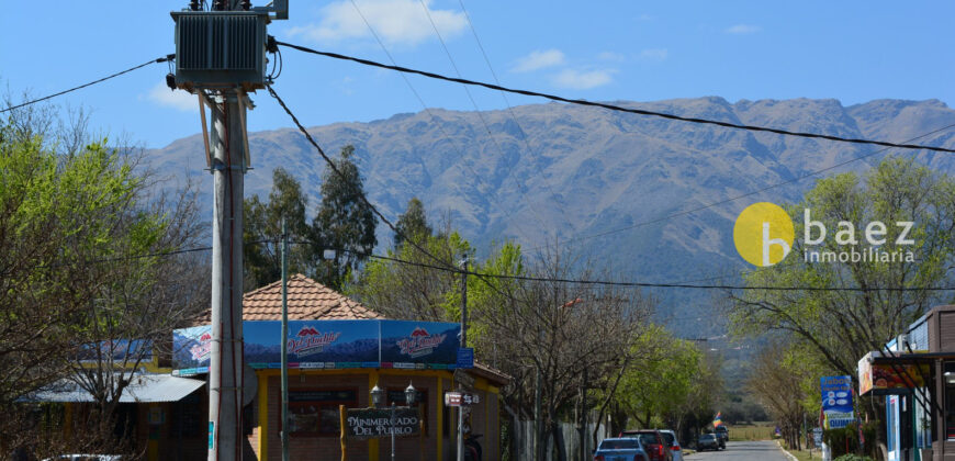 IMPORTANTE LOTE COMERCIAL CON CASA EN ESQUINA