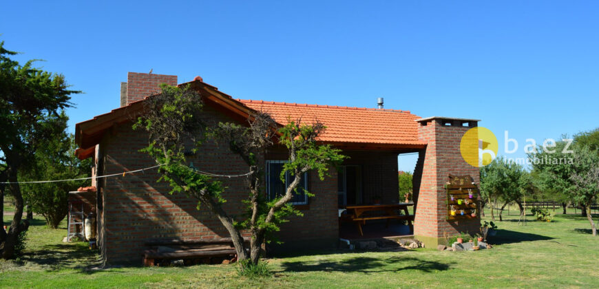 CASA EN BARRIO AGUAS BLANCAS