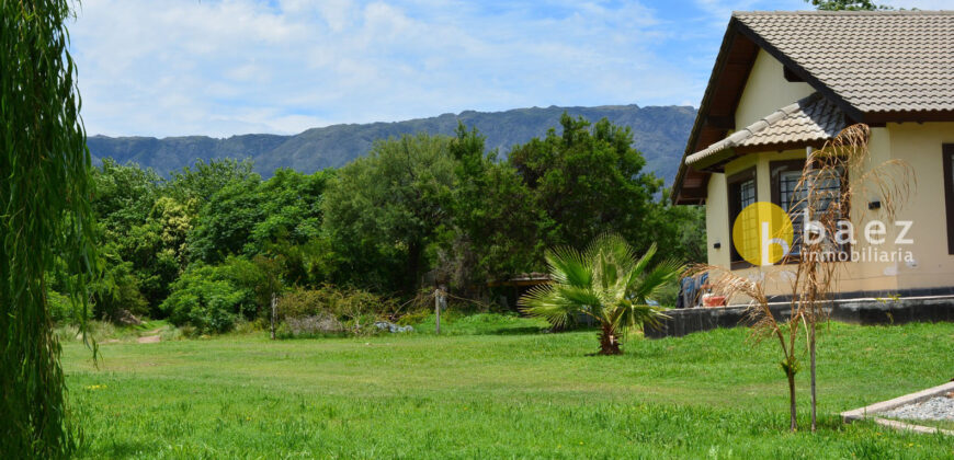 CASA EN CARPINTERIA SOBRE RUTA N 1