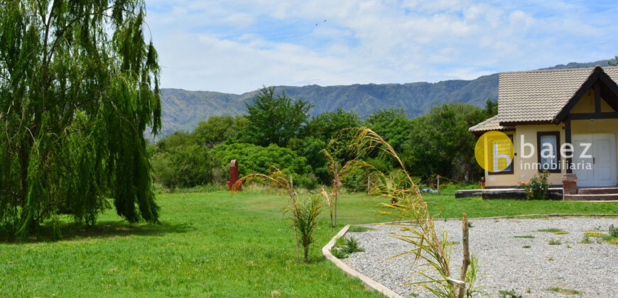 CASA EN CARPINTERIA SOBRE RUTA N 1