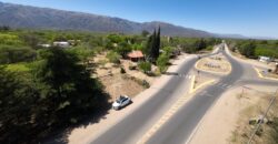 LOTE  DE  2900M2  ALAMBRADO Y  PARQUIZADO SOBRE RUTA N 1 EN LOS MOLLES