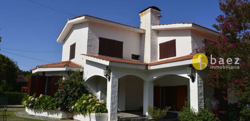 CASA QUINTA EN MERLO