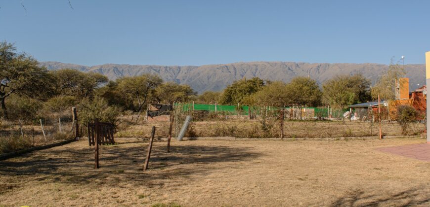 CASA CON DOS DPTOS EN CARPINTERIA