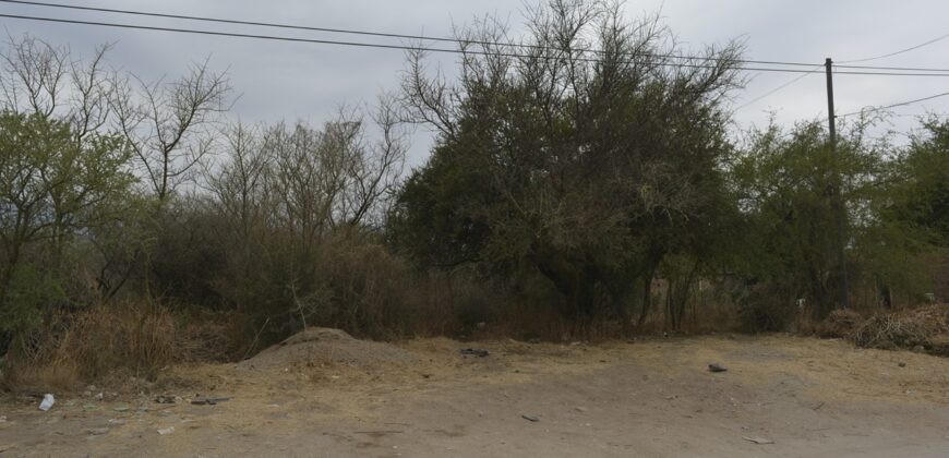 LOTE DE 400M2 EN MERLO
