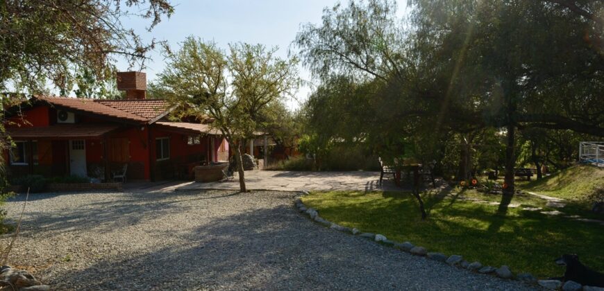 COMPLEJO DE CABAÑAS EN CARPINTERIA