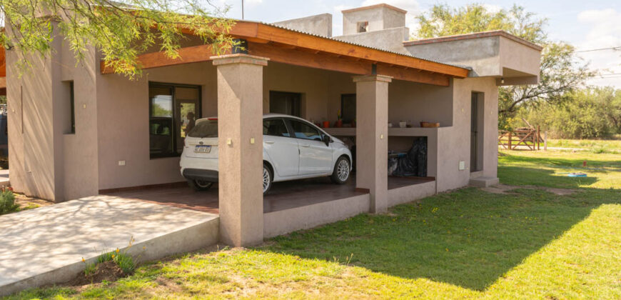 CASA EN VENTA EN BARRIO CERRADO ¨SOLARES DEL VALLE¨