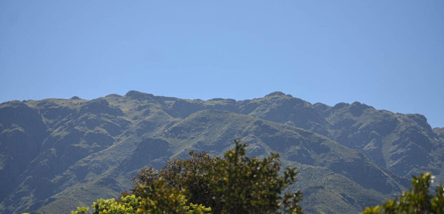 CASA EN CARPINTERIA