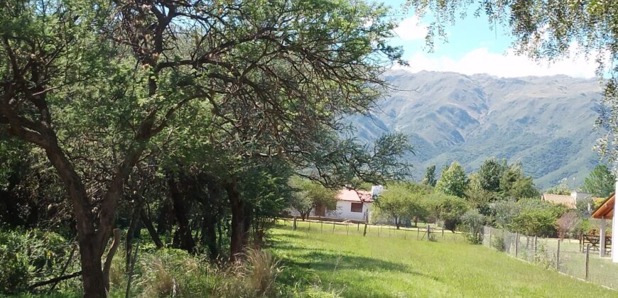COMPLEJO TURISTICO + VIVIENDA UNIFAMILIAR