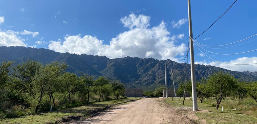 LOTEO EN CORTADERAS «LOMAS DEL PARAISO» SOBRE RUTA Nº1