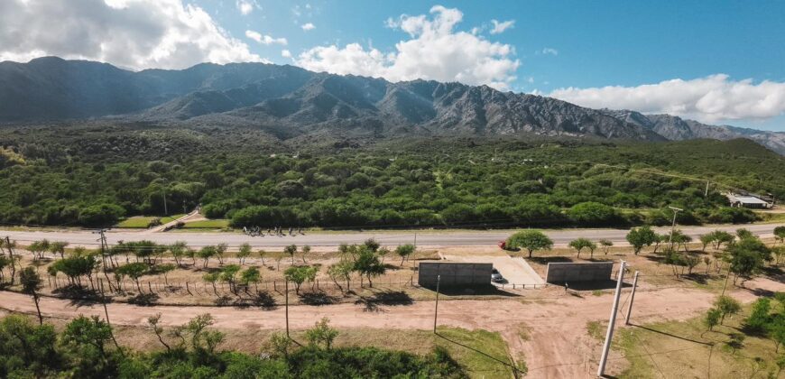 LOTEO EN CORTADERAS «LOMAS DEL PARAISO» SOBRE RUTA Nº1