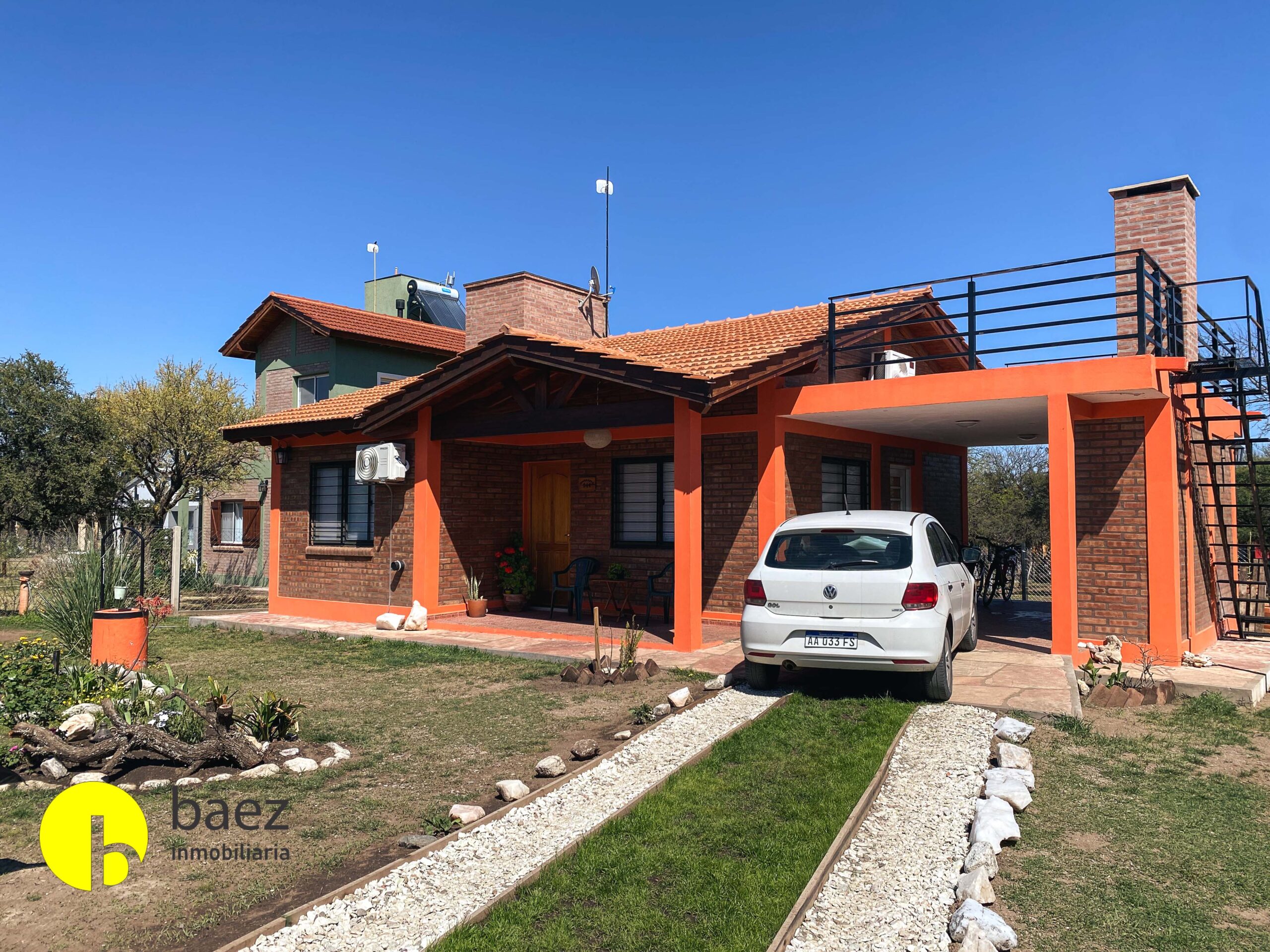 CASA CENTRICA EN CARPINTERIA