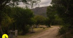 CASA FRENTE AL  ARROYO BENITEZ