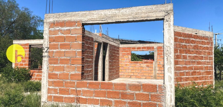 LOTE + CONSTRUCCIÓN A TERMINAR