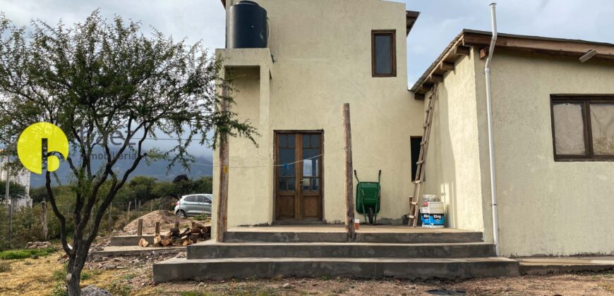 CASA EN ZONA BENITEZ CORTADERAS