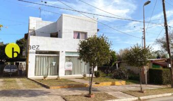 CASA+2 LOCALES CÉNTRICOS