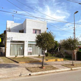 CASA+2 LOCALES CÉNTRICOS