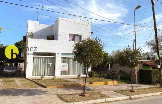 CASA+2 LOCALES CÉNTRICOS
