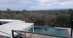 DOS CASAS + PISCINA