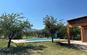 QUINCHO + PISCINA EN CORTADERAS