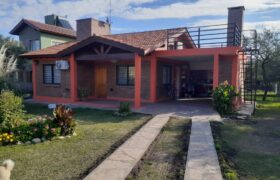 CASA CÉNTRICA EN CARPINTERÍA
