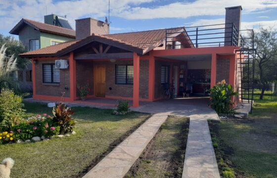 CASA CÉNTRICA EN CARPINTERÍA