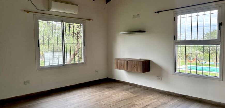 CASA + CABAÑA CON 2 PISCINAS