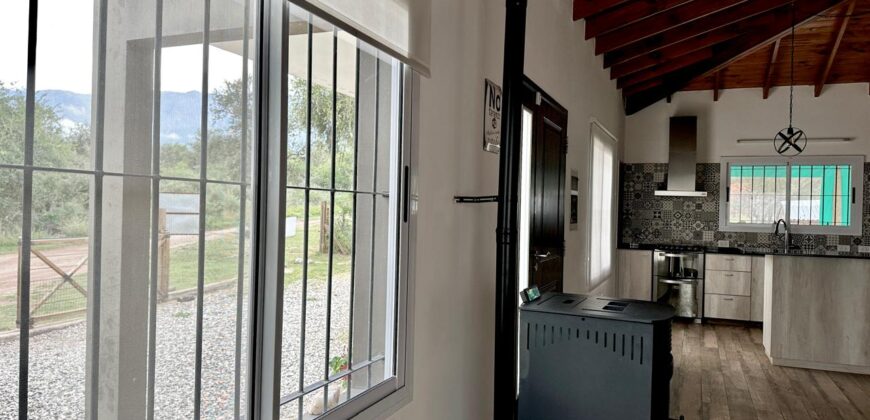 CASA + CABAÑA CON 2 PISCINAS