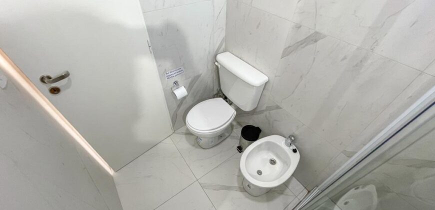 CASA + CABAÑA CON 2 PISCINAS