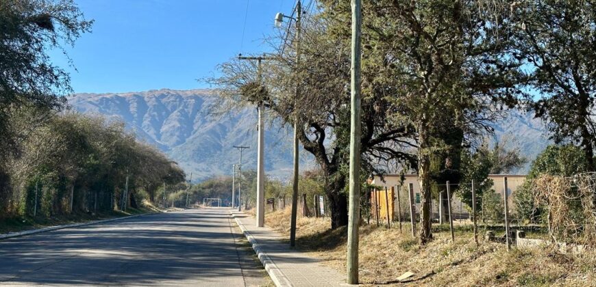 CASA SOBRE RUTA 28