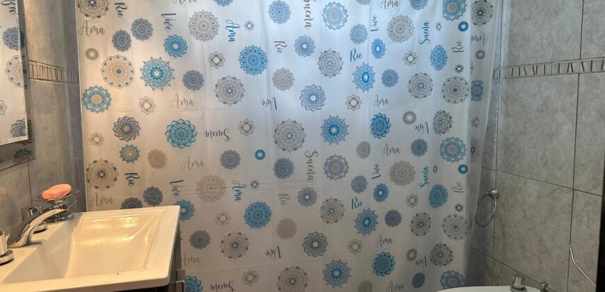 DOS CASAS EN LOTE DE 1.667M²