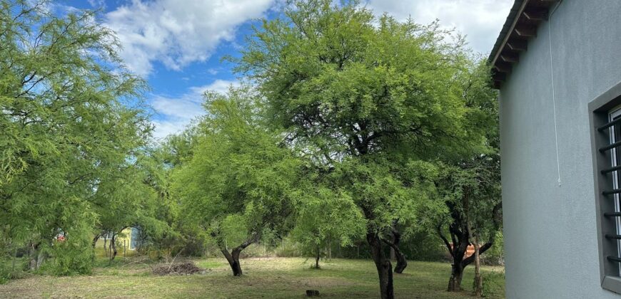 DOS CASAS EN LOTE DE 1.667M²