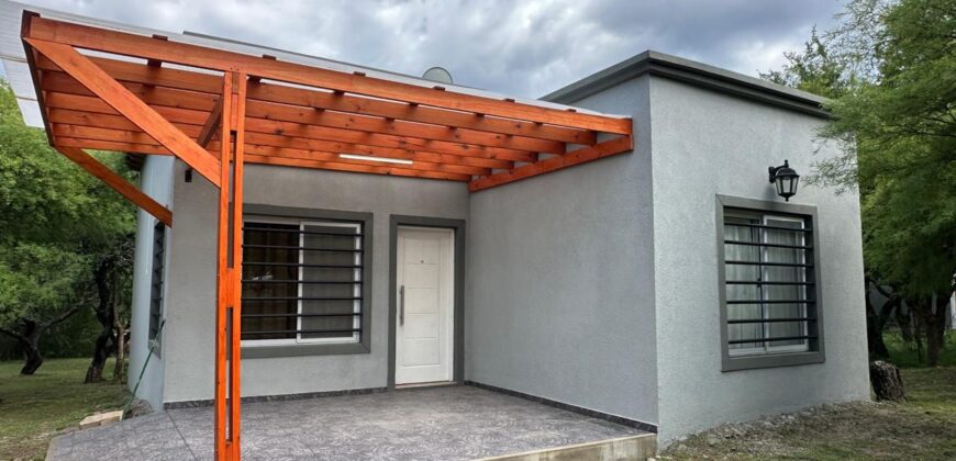 DOS CASAS EN LOTE DE 1.667M²