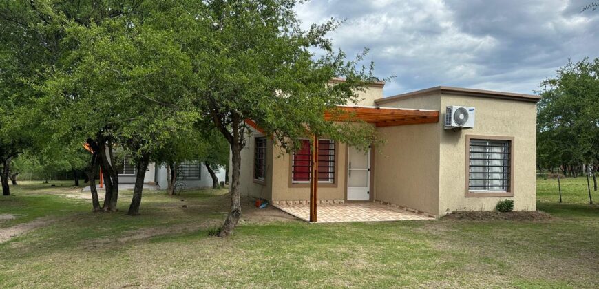 DOS CASAS EN LOTE DE 1.667M²