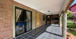 AMPLIA CASA EN CORTADERAS