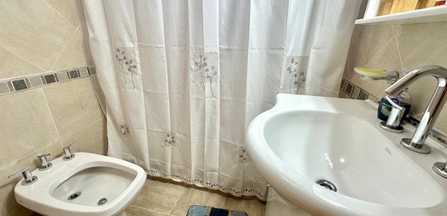 AMPLIA CASA EN CORTADERAS