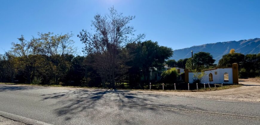 LOTES SOBRE RUTA Nº1 EN BARRIO LA BELEN